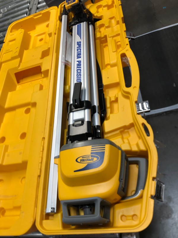 Photo 2 of ***USED - UNABLE TO TEST - POSSIBLY MISSING PARTS***
Spectra Precision LL300N-1 Laser Level, Self Leveling Kit with HL450 Receiver, Clamp, 15' Grade Rod / 10ths and Tripod , Yellow
