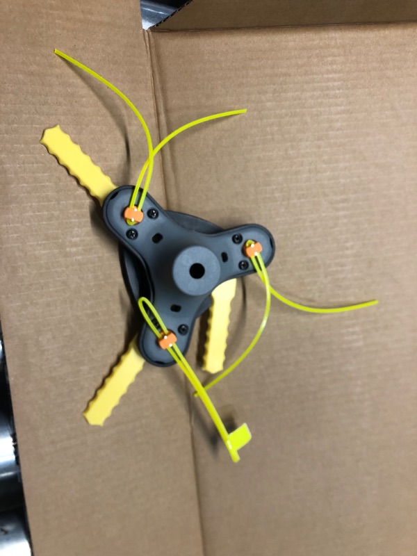 Photo 1 of Shakespeare Ugly Head Hybrid Trimmer Head - Universal Fit, 2-in-1 Design for Grass Trimming & Light Brush Cutting, Includes Ugly Line & Nylon Blades
