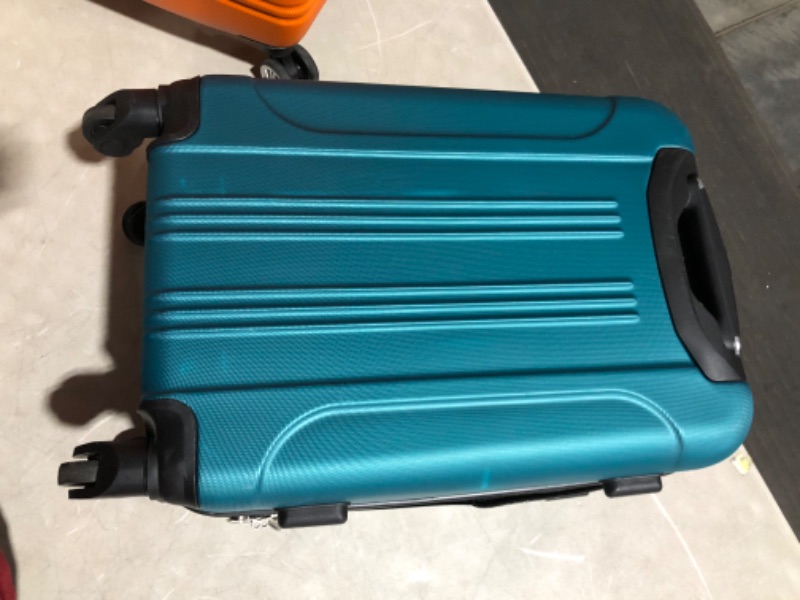 Photo 5 of ***USED - ZIPPER DAMAGED - SEE PICTURES - NO PACKAGING***
Travelers Club Chicago Hardside Expandable Spinner Luggage, Teal, 20" Carry-On