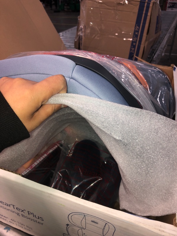 Photo 1 of Chicco KidFit ClearTex Plus 2-in-1 Belt-Positioning Booster Car Seat, Backless and High Back Booster Seat, for Children Aged 4 Years and up and 40-100 lbs. | Reef/Navy KidFit Plus with ClearTex® No Chemicals Reef