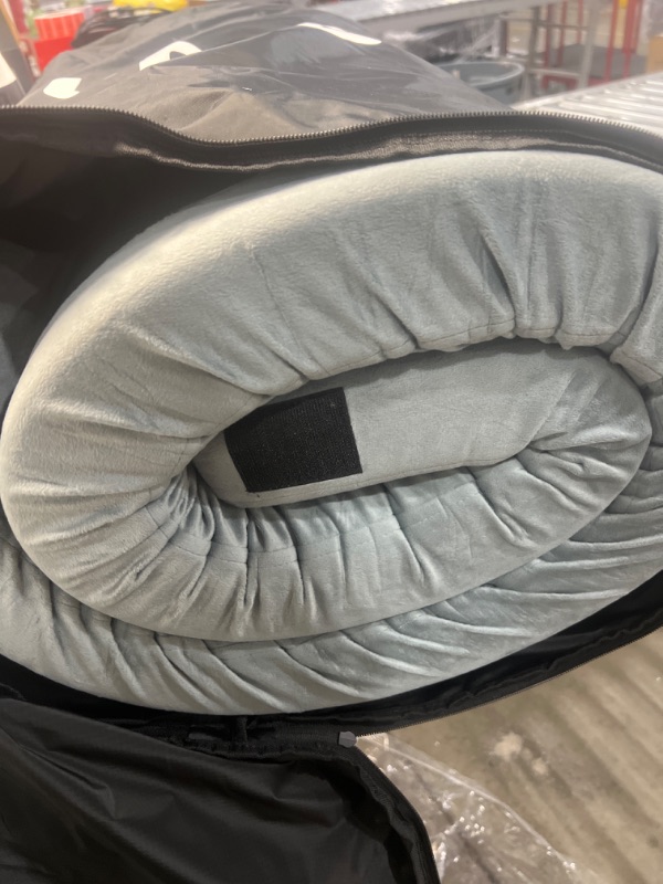Photo 1 of 3" twin size mattress topper 