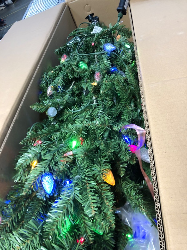 Photo 1 of 7.5 ft christmas tree