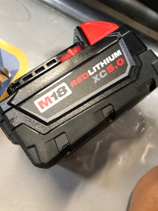 Photo 2 of Milwaukee 48-11-1840 18-Volt M18 Red Lithium Xc 4.0 Ah Battery Packs