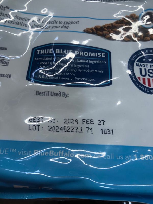 Photo 3 of  BBD : 02/27/2024---Blue Buffalo True Solutions Best Life Natural Medium Breed Adult Dry Dog Food, Chicken 4-lb
