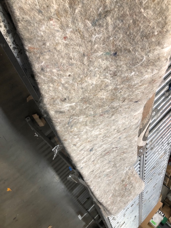 Photo 1 of 5ft x7ft underlayment area rug 