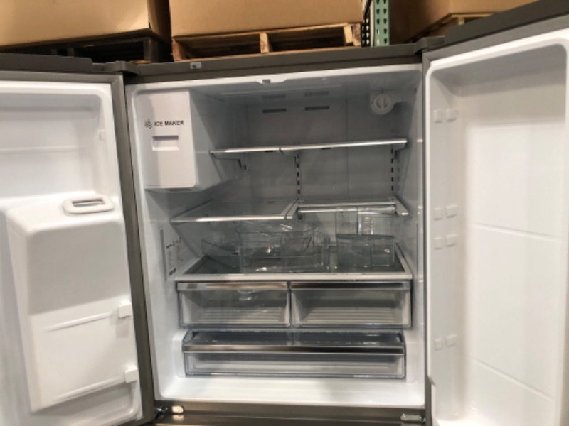 Photo 2 of Hisense 25.4-cu ft French Door Refrigerator with Dual Ice Maker (Fingerprint Resistant Stainless Steel) ENERGY STAR
