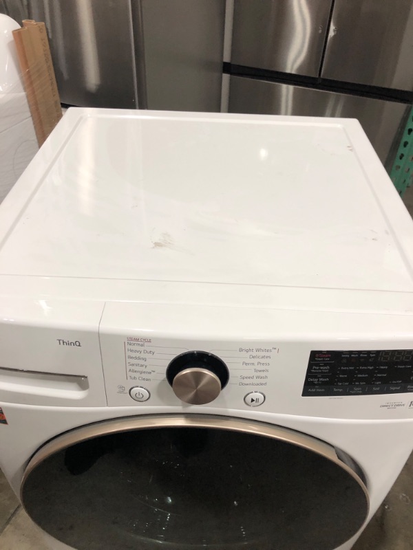 Photo 4 of LG TurboWash 360 4.5-cu ft High Efficiency Stackable Steam Cycle Smart Front-Load Washer (White) ENERGY STAR
