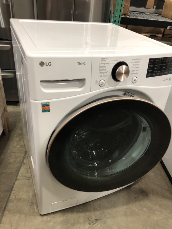 Photo 6 of LG TurboWash 360 4.5-cu ft High Efficiency Stackable Steam Cycle Smart Front-Load Washer (White) ENERGY STAR

