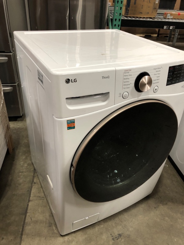 Photo 2 of LG TurboWash 360 4.5-cu ft High Efficiency Stackable Steam Cycle Smart Front-Load Washer (White) ENERGY STAR
