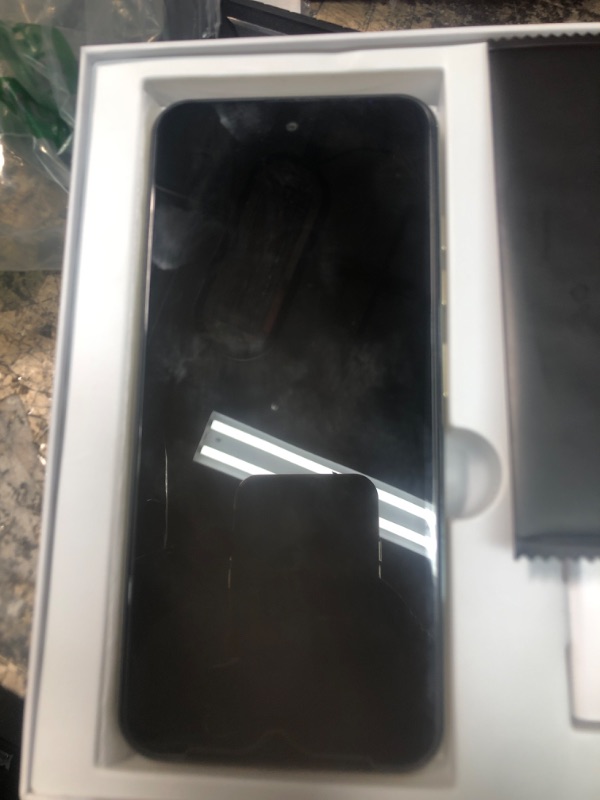 Photo 2 of ***not an iphone***does not power on ***parts only*** A14 Pro Max Smartphone,6+256GB Unlocked Phone,Android 13.0 Cell Phone,6.82-inch HD Screen,Dual SIM,Dual Standy,6800 mAh Battey,64MP Camera,2796 * 1290 Resolution 5G Phone.(Black)