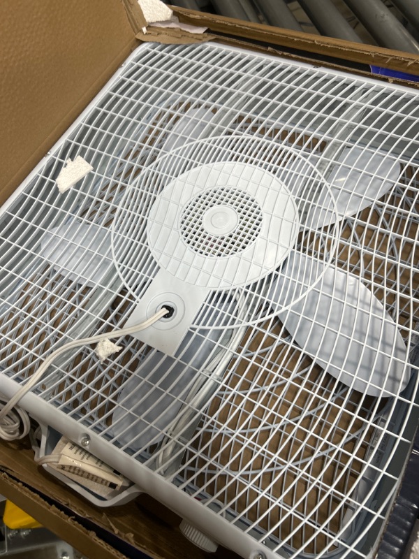 Photo 1 of Comfort Zone CZ200A 20" 3-Speed Box Fan with Carry Handle for Full-Force Air Circulation, White