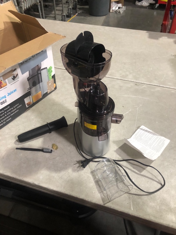 Photo 2 of ***NONREFUNDABLE - NOT FUNCTIONAL - FOR PARTS ONLY - SEE COMMENTS***
Masticating Juicer, 300W Professional Slow Juicer with 3.5-inch (88mm) Large Feed Chute for Nutrient Fruits and Vegetables, Cold Press Electric Juicer Machines with High Juice Yield, Eas