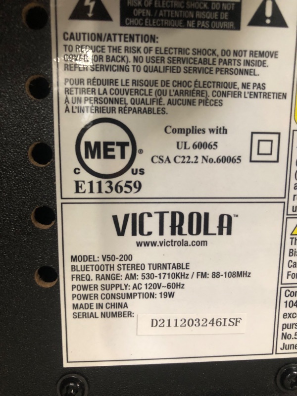 Photo 4 of **FUNCTIONAL TURNS ON BUT NO SOUND COMES OUT NEEDS WIRING TO FIX, PARTS ONLY** Victrola 50's Retro Bluetooth Record Player & Multimedia Center, Black & Vintage Vinyl Record Storage and Carrying Case, Fits All Standard Records - 33 1/3, 45 and 78 RPM, Hold