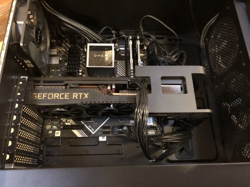 Photo 6 of HDMI PORT DOESNT WORK ON GPU!!! HP OMEN 45L Gaming Desktop, AMD Ryzen 9 5900X, 32 GB RAM, 1 TB Solid State Drive, NVIDIA GeForce RTX 3080 Ti Graphics, Windows 11 Home, GT22-0182 (2023)