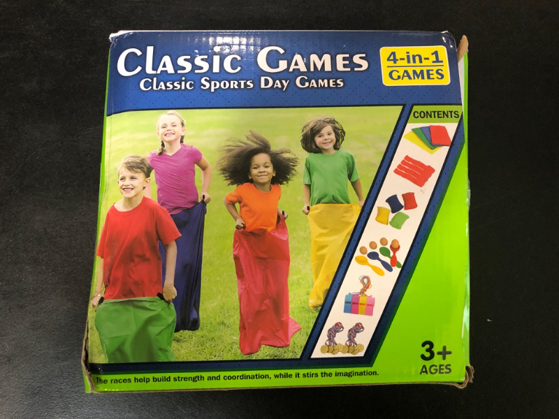 Photo 2 of Monoprice 142096 Classic Games, Multi-Colored