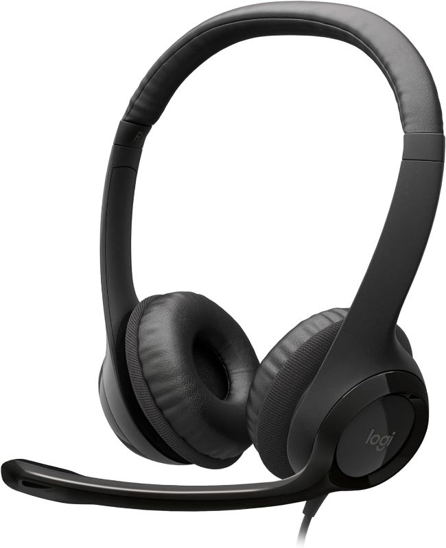 Photo 1 of Logitech H390 Wired Headset for PC/Laptop, Stereo Headphones with Noise Cancelling Microphone, USB-A, in-Line Controls for Video Meetings, Music, Gaming and...