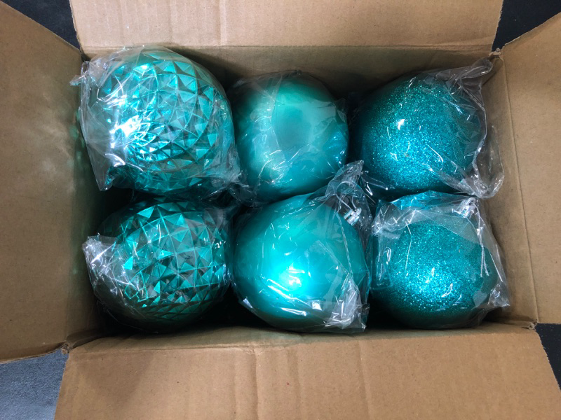 Photo 2 of Extra Large Size Outdoor Christmas Ornaments, Oversized Huge Big Shatterproof Xmas Christmas Plastic Balls for Outside Lawn Yard Tree Hanging Decorations (6"/150mm, Teal, 6 Packs)