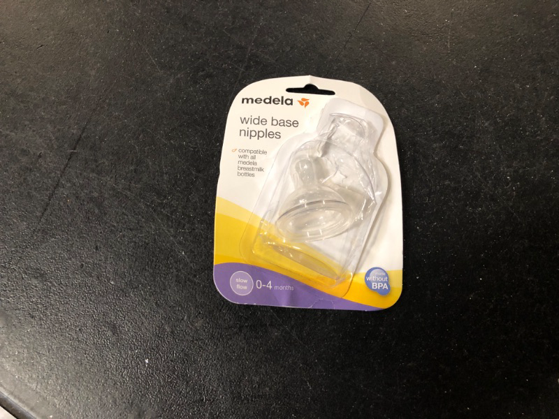 Photo 2 of Medela Medium-Flow Wide Base Nipples for 4-12 Months (1 Packs of 2)