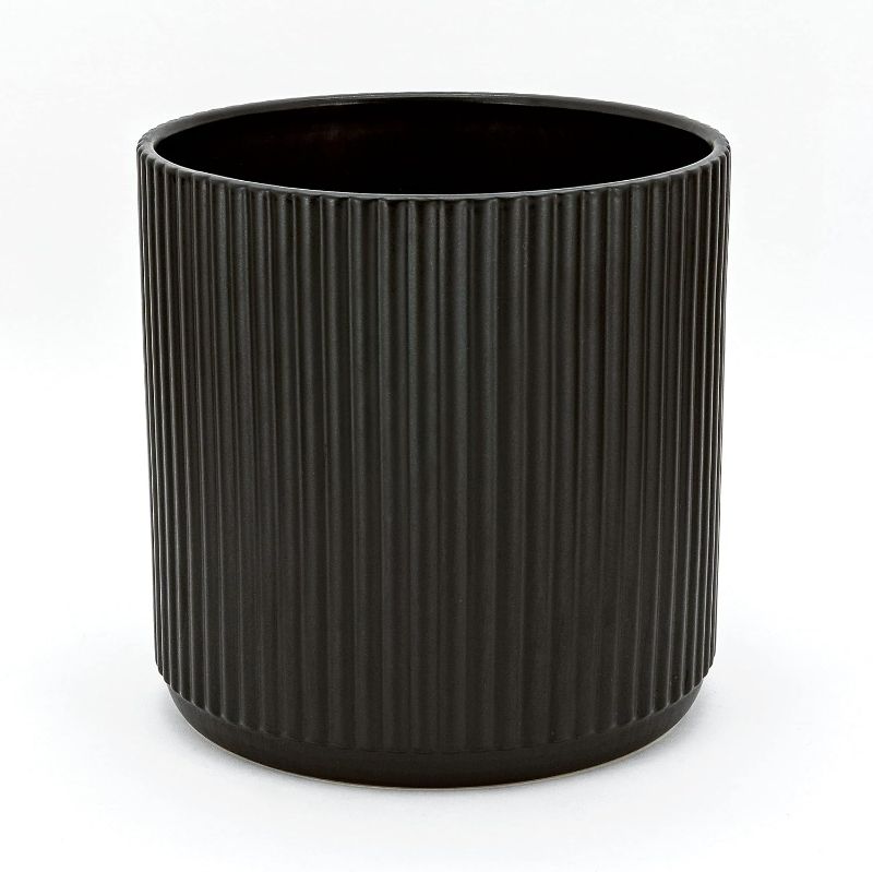 Photo 1 of Amazon Basics Fluted Ceramic Round Planter, 10-Inch, Black