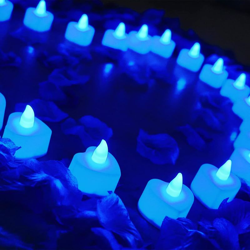 Photo 2 of AUSAYE 1000 Pieces Artificial Rose Petals with 24 Pcs Heart Shaped LED Candles Smokeless Romantic Love LED Tea Lights for Night Valentine's Day Anniversary Wedding Table Decor Blue Party Decoration
