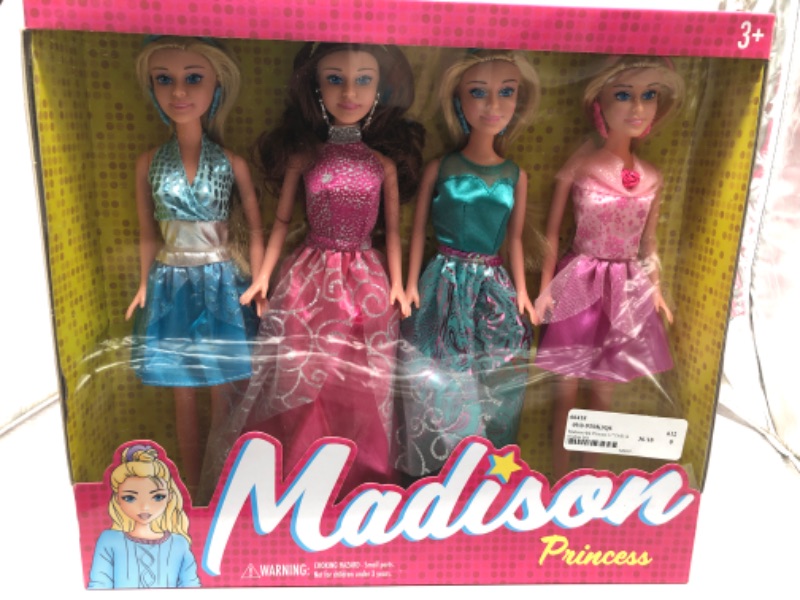 Photo 1 of Madison 4-Pack Princess Dolls Playset New