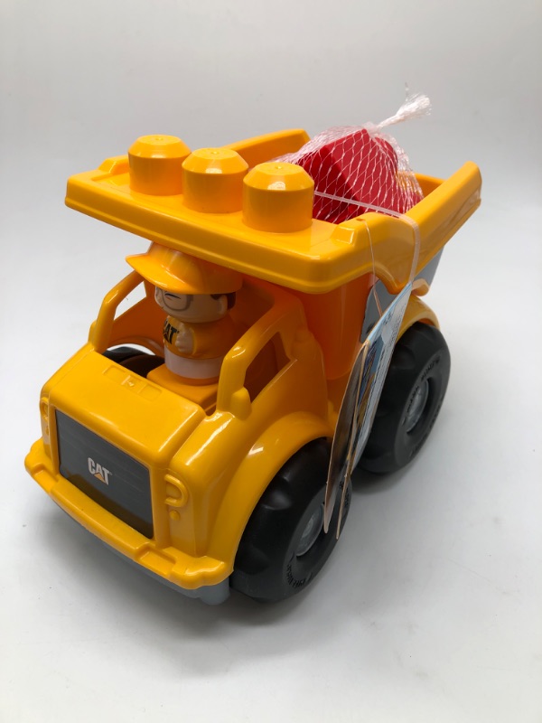 Photo 2 of MEGA BLOKS Cat Building Blocks Toy Fisher Price, Lil Dump Truck with 7 pieces, 1 Figure, Yellow, Gift Ideas for Kids Cat Lil' Dump Truck