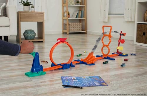 Photo 2 of Hot Wheels Track Set with 1 Hot Wheels Car STEAM Flight Path Challenge
