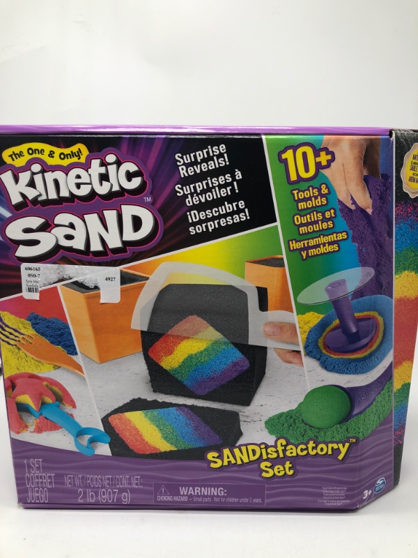 Photo 2 of Ensemble Kinetic Sand SANDisFactory Avec Outils Et Moules, Sable Sensoriel Compressible, 2 Lb, Paq. 13, 3 Ans Et Plus
