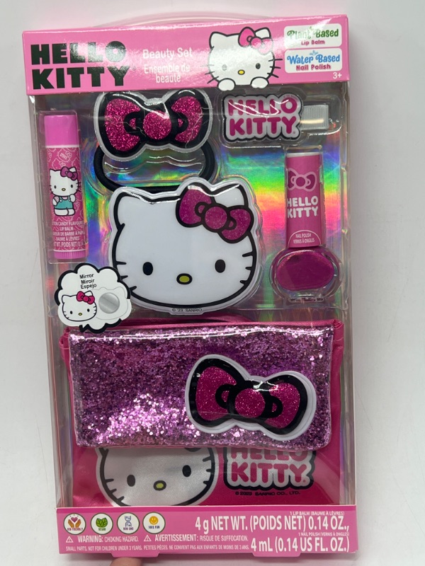 Photo 2 of Hello Kitty Cosmetic Set
