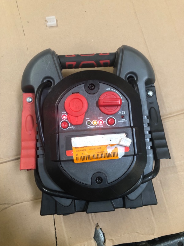 Photo 3 of 700 Peak Amp Jump Starter, One USB Charging Port, Rechargeable----THERE IS NO RETURNS ON THIS ITEM ---FINAL SALE ---------SALE FOR PARTS ONLY ----