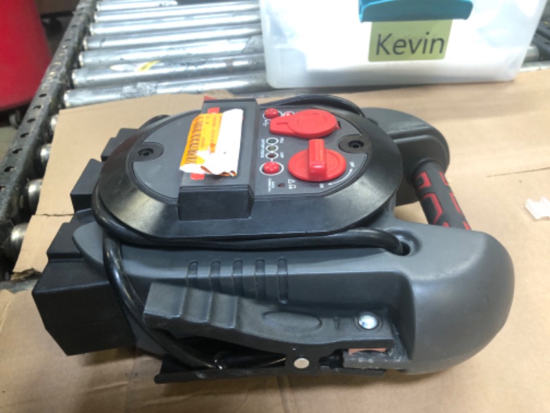 Photo 2 of 700 Peak Amp Jump Starter, One USB Charging Port, Rechargeable----THERE IS NO RETURNS ON THIS ITEM ---FINAL SALE ---------SALE FOR PARTS ONLY ----