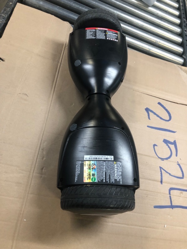 Photo 2 of HOVERBOARD -------DOES NOT WORK --------SALE FOR PARTS ONLY ----THERE IS NO RETURNS ON THIS ITEM ----MISSING CHARGER CORD 