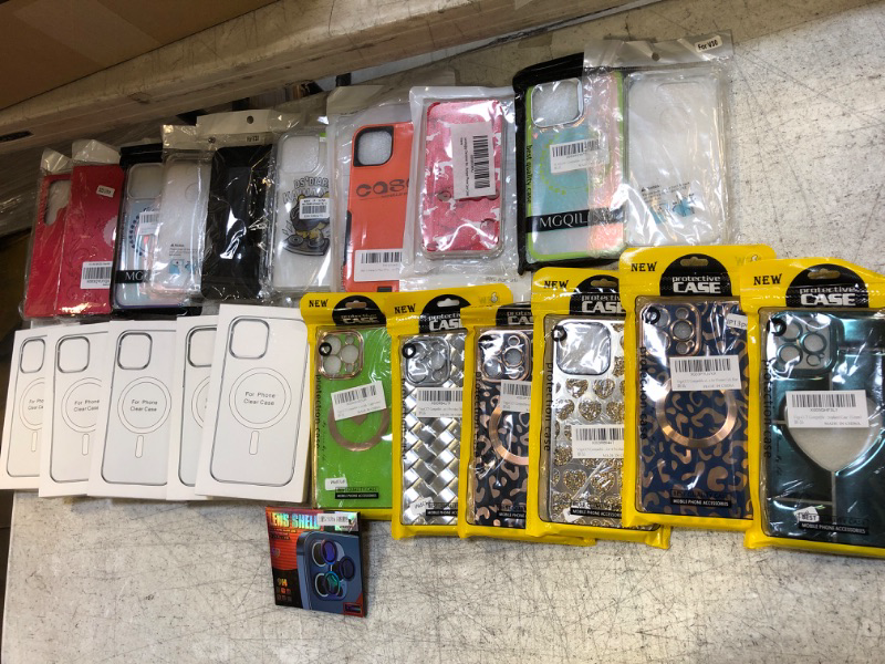 Photo 1 of BAG LOT MISC PHONE CASES ---- DIFFERENT STYLES --- 22PCS 