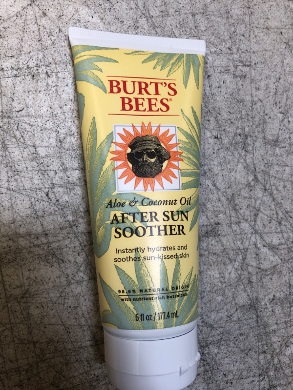 Photo 1 of Aloe & Coconut Oil After Sun Soother