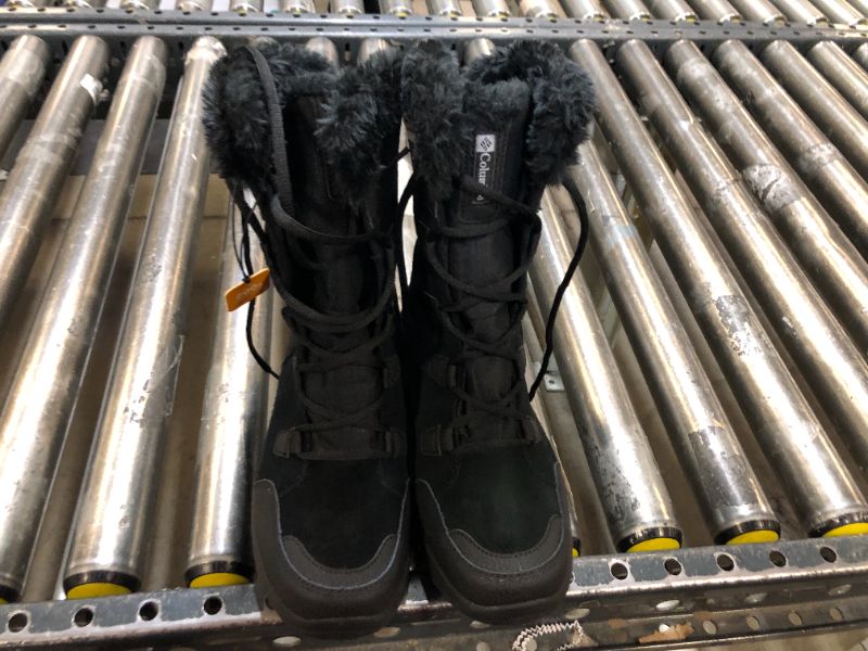 Photo 2 of Columbia Women's Ice Maiden II Winter Pac Boots 9
