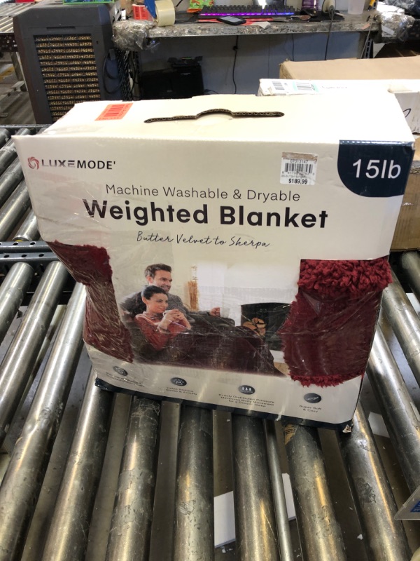 Photo 1 of 48X72INCH WEIGHTED BLANKET - BURGUNDY