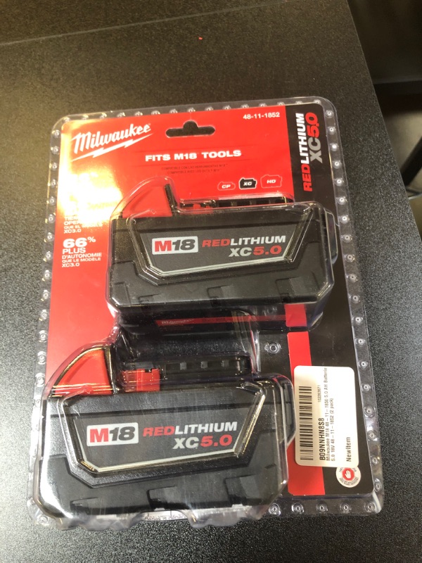 Photo 2 of Milwaukee M18 48-11-1850 5.0 AH Batteries 5.0 18V 48-11-1852 (2 pack)