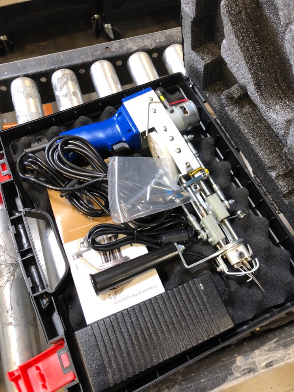 Photo 3 of  Electric Hand Tufting Gun Rug Machine Automatic Carpet Tufting Machine Starter Kit 