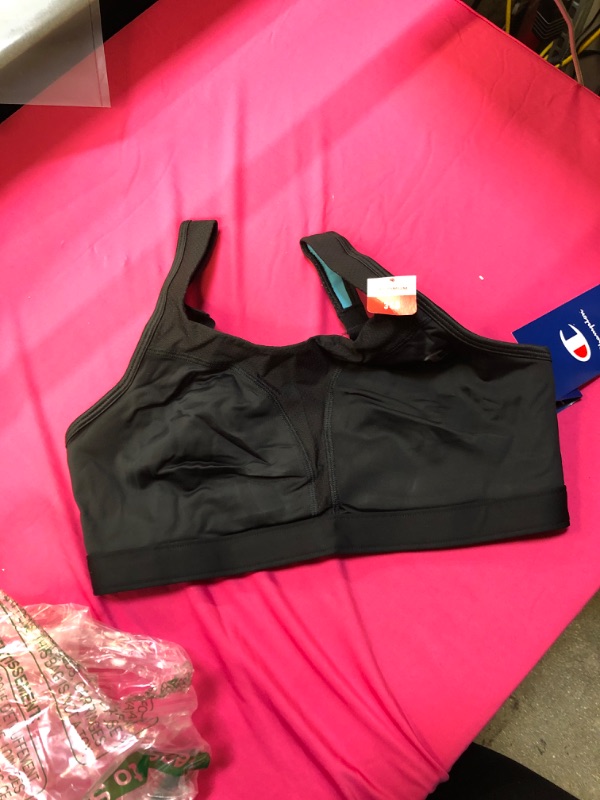 Photo 1 of Champion Women's Sports Bra 36 D 