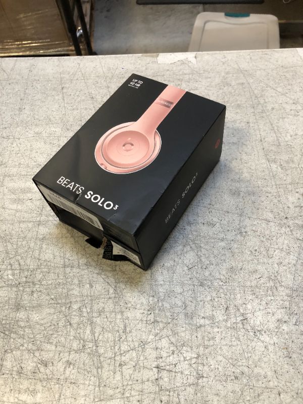 Photo 4 of **DAMAGED BOX** Beats Solo3 Wireless On-Ear Headphones - Apple W1 Headphone Chip, Class 1 Bluetooth, 40 Hours of Listening Time, Built-in Microphone - Rose Gold (Latest Model)