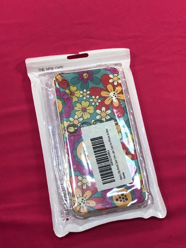 Photo 1 of iphone case with flower pattern