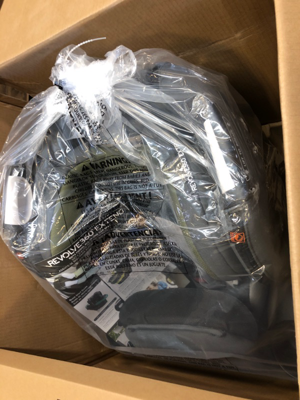Photo 1 of Evenflo Revolve Extend Rockland Convertible Car Seat Revolve Extend Quick Clean Cover Rockland Green