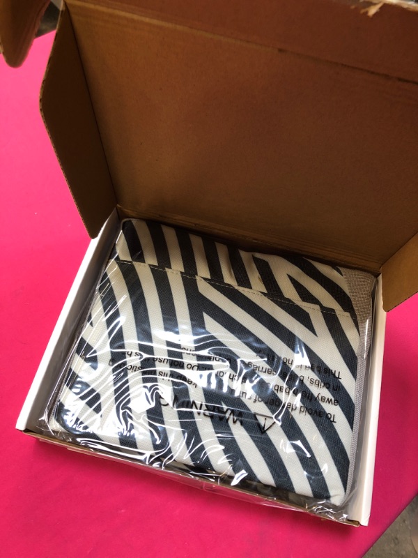 Photo 1 of BALEINE Extra Large Storage Tote with Zippers & Carrying Handles, Heavy-Duty Oxford Fabric Moving Bags for Laundry, Space Saving, Storage, Zebra Stripe 1Pack
 