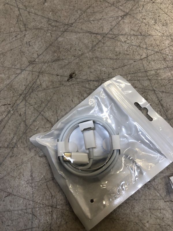 Photo 1 of USB C to USB C Fast Charge Cable Compatible with MacBook Pro?iPhone 15/15Pro/15ProMax, Samsung Galaxy S23, iPad Pro 2021, iPad Air...
