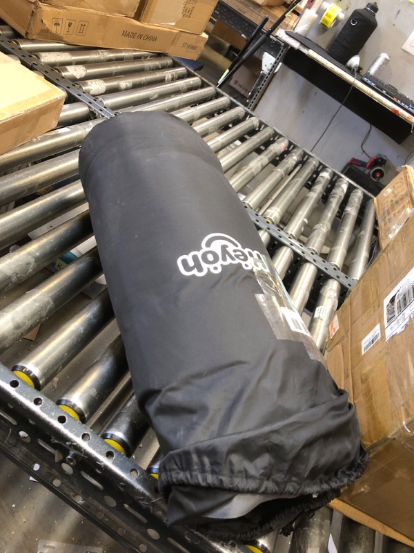 Photo 1 of HEYOH Automatic SUV air Mattress