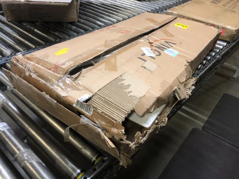 Photo 1 of VINGLI Lift Top Coffee Table, White Coffee Table with Lift Top, Lift Up Coffee Table with Storage Shelf/Hidden Compartment, Gas Lift Coffee Table Mesa De Centro para Sala Pop Up Coffee Table
FOR PARTS ONLY