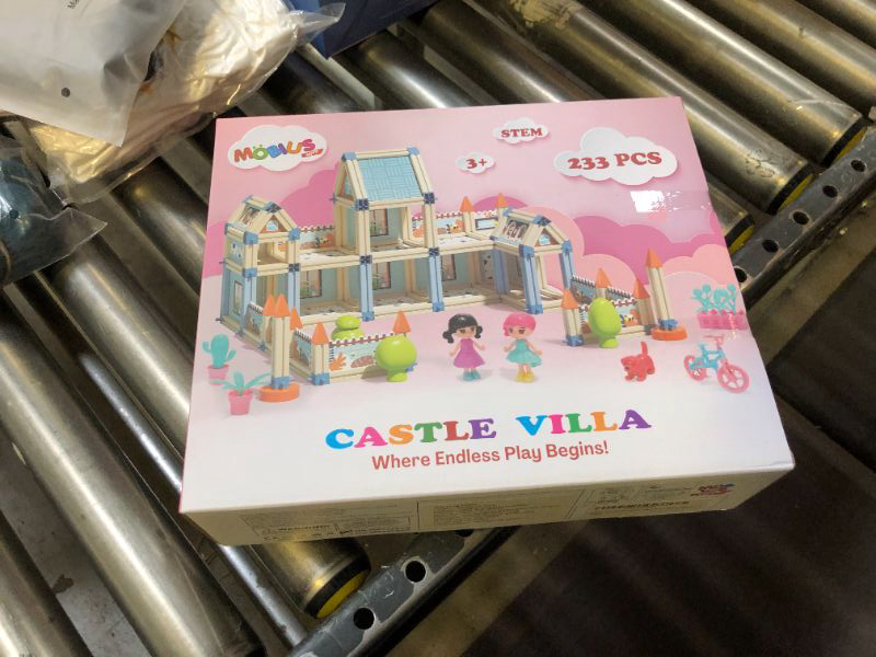 Photo 2 of 233-Piece 3D Princess Castle Villa Doll House Building Toy Set - STEM Montessori DIY Building Blocks Toys - Dollhouse for Girls Age 5 6 7 8 Year Old, LED Lights, ABS Plastic, Creative Kids Gift 233-Pcs Playset