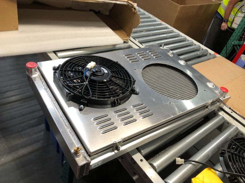 Photo 3 of ***USED - DAMAGED - SEE COMMENTS - UNABLE TO TEST***
ColQuee CC716 4 Row Aluminum Radiator&shroud 2x12"fans&Relay Kit Compatible for 1973-1991 74 75 76 77 78 79 Chevy C/K Pickup C10 C20 C30 K10 K20 A,Chevy Truck,K5 Blazer,Suburban