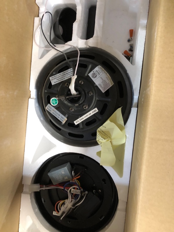 Photo 3 of ***PARTS ONLY/NON-RETURNABLE*DOES NOT FUNCTION***
Harbor Breeze Flanagan II 52-in Matte Black Color-changing Indoor Ceiling Fan with Light and Remote (5-Blade)