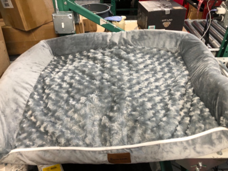 Photo 1 of BFPETHOME Dog Beds for (28x23 Inches), Grey) 